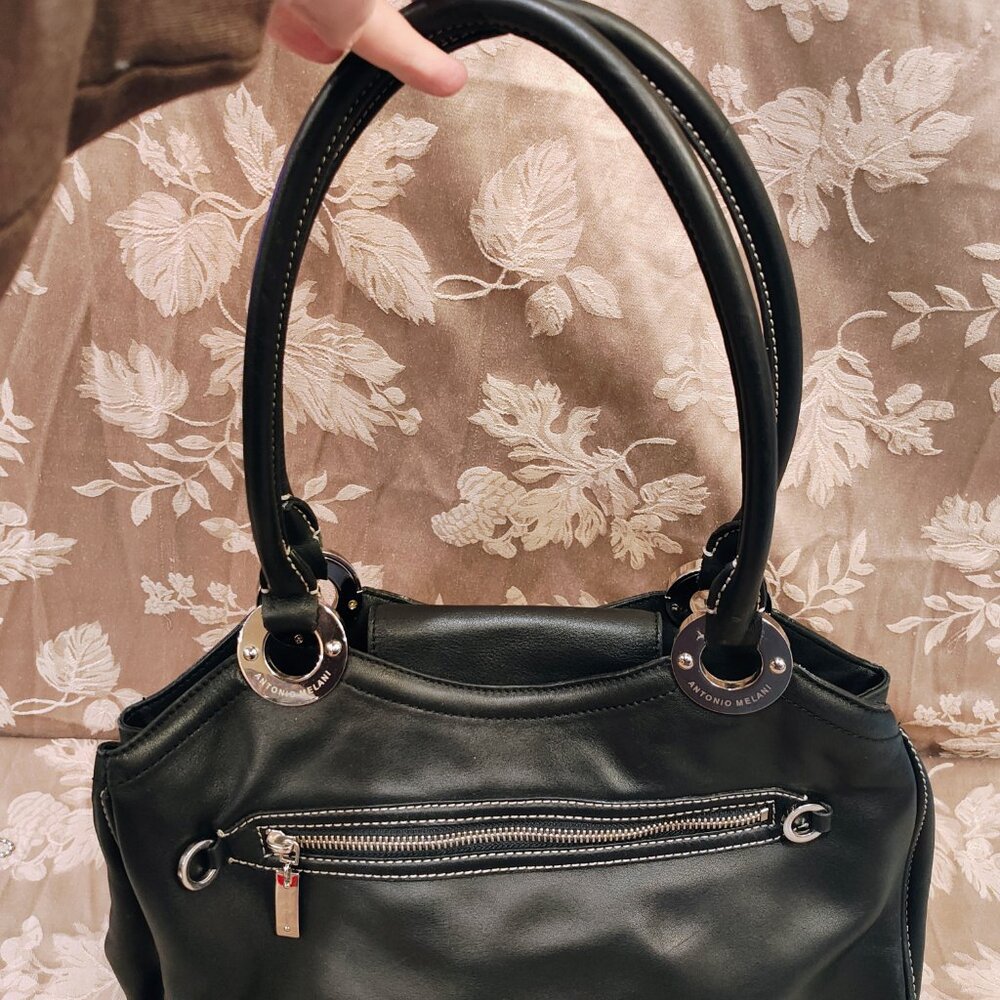 Antonion Melani Black Leather Handbag, Like New! - Picture 7 of 11